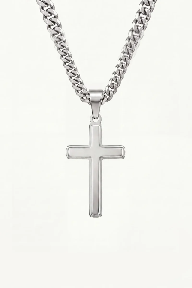 Everlasting Grace – Christian Cross Necklace